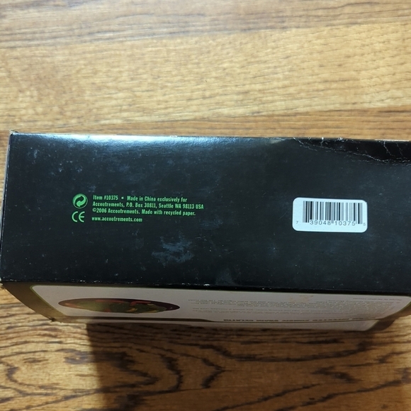 Zombie Brain Gelatin Mold - Green - Picture 5 of 8